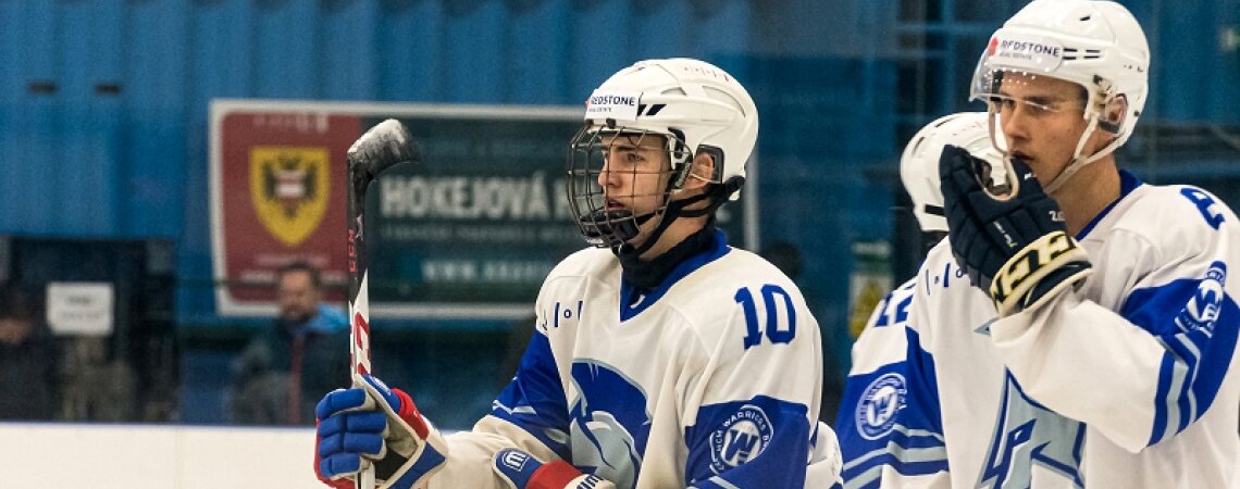 Junioři nechali na ostravském ledě sovjí duši! Devítka v&nbsp;čele s&nbsp;Dočekalem potopila Techniku! Osmáci se trefili 24x!